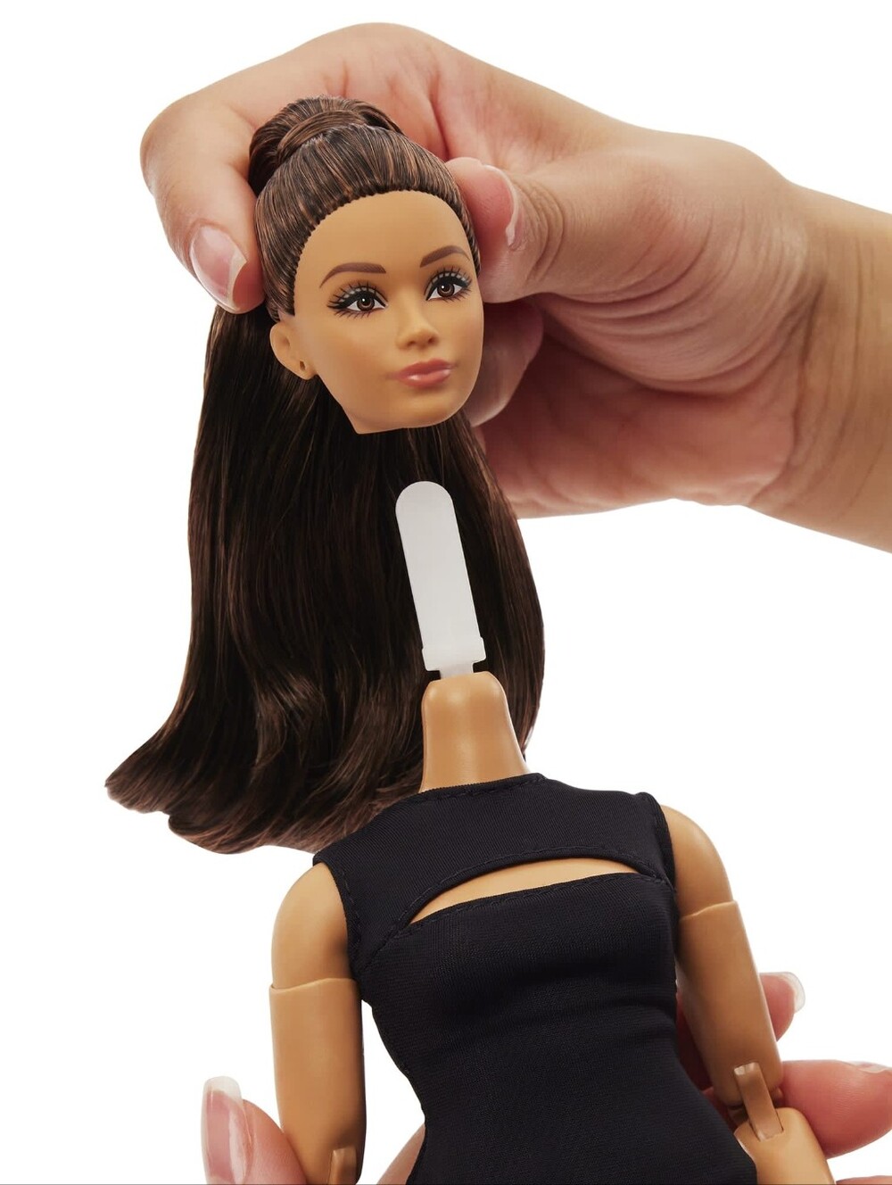 Barbie Basics Doll 5 - Picture 12 of 14